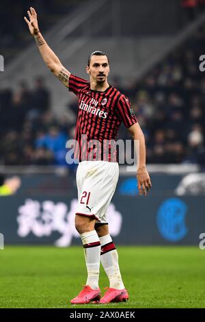 Zlatan Ibrahimovic (Milano) nel corso della serie italiana una partita tra l'Inter 4-2 Milano allo Stadio Giuseppe Meazza il 09 febbraio 2020 a Milano, Italia. (Foto di Maurizio Borsari/AFLO) Foto Stock