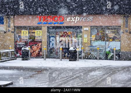 Hucknall, Nottinghamshire, Regno Unito. 10th febbraio 2020. Neve e vento forte attraversano le East Midlands. Credito: Ian Francis/Alamy Live News Foto Stock