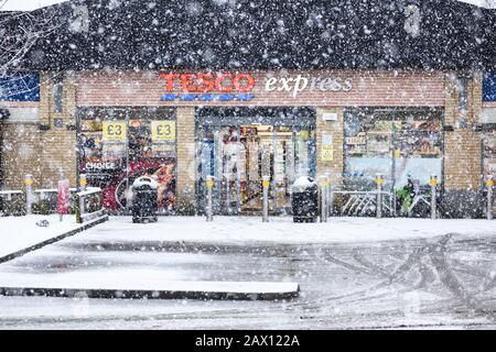 Hucknall, Nottinghamshire, Regno Unito. 10th febbraio 2020. Neve e vento forte attraversano le East Midlands. Credito: Ian Francis/Alamy Live News Foto Stock