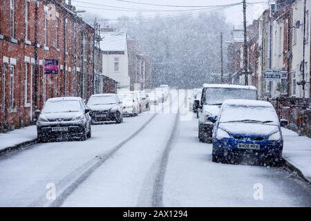 Hucknall, Nottinghamshire, Regno Unito. 10th febbraio 2020. Neve e vento forte attraversano le East Midlands. Credito: Ian Francis/Alamy Live News Foto Stock