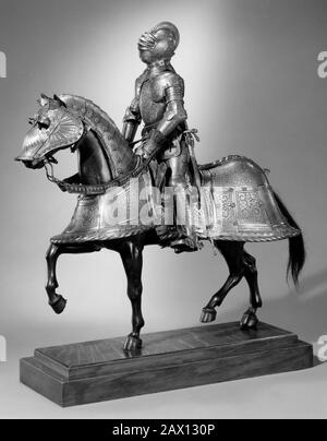 Armatura in miniatura in Stile italiano per uomo e cavallo, ca. 1860. Foto Stock