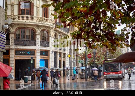 Centro di Valencia in una giornata piovosa. Foto Stock