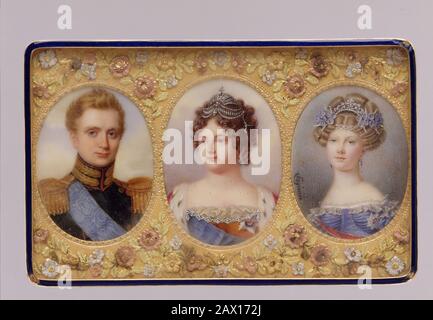 Snuffbox con ritratti di Empress Maria Feodorovna, suo Figlio Granduca Michael Pavlovich, e sua figlia Elena Pavlovna, ca. 1823. Foto Stock