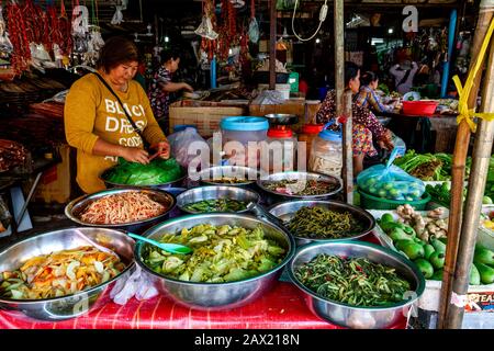 Mercato Di Psar Nath (Mercato Centrale), Battambang, Cambogia. Foto Stock