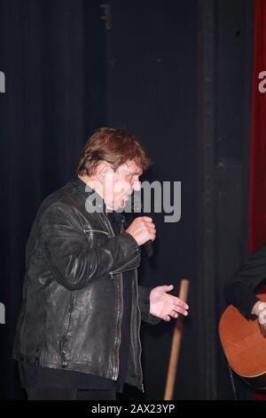Frank Schöbel und Band bei einem Gastspiel im Theater Görlitz am 09.02.2020 Foto Stock