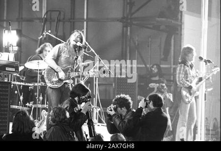 Il gruppo di Chicago durante il famoso festival Isle of Wight nel 1970, si stima che tra 600 e 700.000 persone hanno partecipato. Venerdì 28 Agosto 1970 Foto Stock