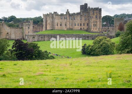 Castello Di Alnwick, Northumberland, Inghilterra. In primo piano in film di Harry Potter. Foto Stock