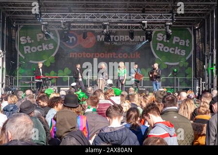 Birmingham, Regno Unito. 17 Marzo 2019. Parata di San Patrizio a Digbeth. © Ken Harrison Foto Stock