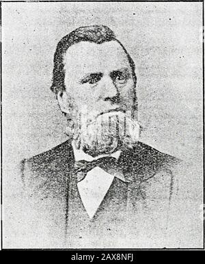 Una breve storia del Metodismo indipendente : un ricordo del centesimo incontro annuale delle Chiese Metodiste indipendenti, 1905 . emember un incidente che mostra quanto sensibile andfine era la sua concezione e interpretazione della musica. Peterstava conducendo la prova di un pezzo di musica, in una parte del quale i traditori dovevano raggiungere una nota veryhigh, che non erano in grado di fare tranne noisily.Peter li fermò immediatamente e disse loro che devono prendere la nota più dolcemente e dolcemente ; Ma i cantori lo hanno assisutito questo non poteva essere fatto, su cui ha ingenuamente risposto Poi quello che dobbiamo fare con il nostro orecchio Foto Stock