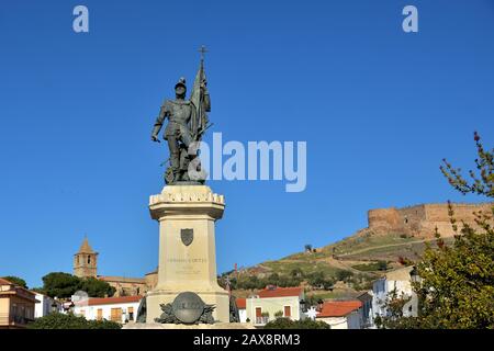 Medellin in Spagna. Hernan Cortes statua, Messico conquistatore Foto Stock