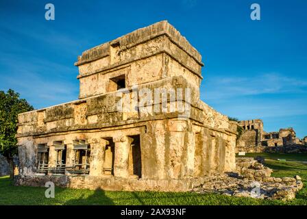 Templo de las Pinturas (Tempio Degli Affreschi), rovine Maya a Tulum, penisola dello Yucatan, stato Quintana Roo, Messico Foto Stock