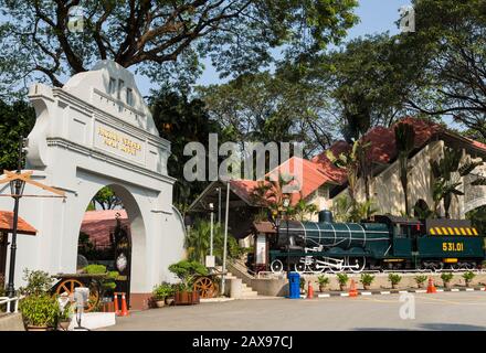 Cartello D'Ingresso Al Museo Nazionale Di Kuala Lumpur, Malesia Foto Stock