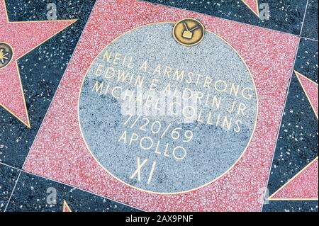 Stella dell'equipaggio di atterraggio dell'Apollo XI Moon del 1969 sulla Hollywood Walk of Fame a Hollywood, Los Angeles, California, Stati Uniti. Foto Stock