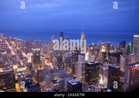 Skyline di Chicago al tramonto dalla Sears Tower Foto Stock