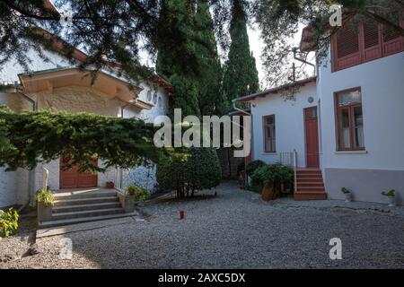 Yalta, Crimea - 09/05/2019: Casa-Museo dello scrittore russo Anton Pavlovich Chekhov a Yalta. Foto Stock