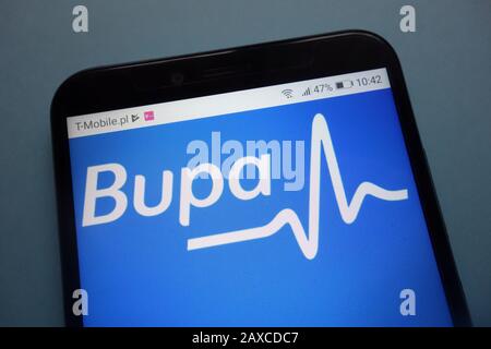 Logo BUPA sullo smartphone Foto Stock