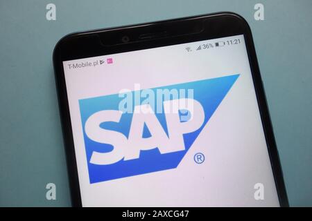 Logo SAP se sullo smartphone Foto Stock