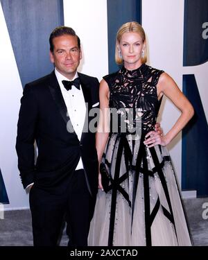 Beverly Hills, Stati Uniti. 09th Feb, 2020. Beverly HILLS, CALIFORNIA - 9 FEBBRAIO: Lachlan Murdoch, Sarah Murdoch partecipano alla Fiera Vanity Oscar Party 2020 presso il Wallis Annenberg Center for the Performing Arts il 9 febbraio 2020 a Beverly Hills, California. Foto: Crash/Imagespace Credit: Imagespace/Alamy Live News Foto Stock