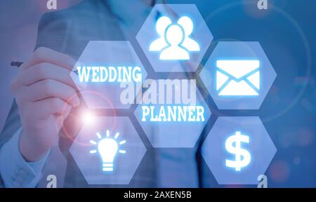 Testo che mostra Wedding Planner. Foto d'affari che mostra qualcuno che pianifica e organizza matrimoni come professione Foto Stock