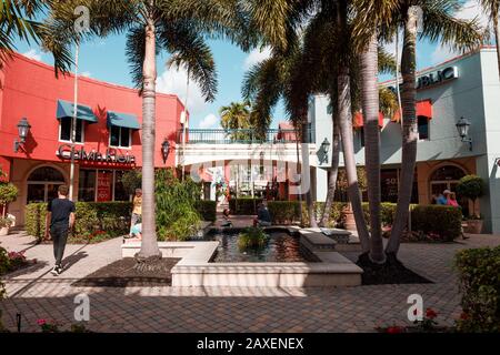 Miromar outlet all'aperto centro commerciale in Florida Foto Stock