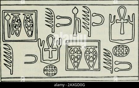 Manuale della archæology egiziana e guida allo studio delle antichità in EgyptPer l'uso di studenti e viaggiatori . er foche di Babylonia. All'epoca del regno di mezzo furono sostituiti da scarabei, che furono impiegati quasi universalmente come sigillanti durante le dinastie successive. Di pietra erano anche gli obelischi funerari del centro commerciale che provengono dalle tombe di Saqqara, le basi degli altari, la stelse e i beni di offerta. Al tempo delle Piramidi il materiale preferito per i tavoli di offrire wasalabaster o calcare, sotto i re Theban, granito o arenaria rossa, e dal momento del Th Foto Stock