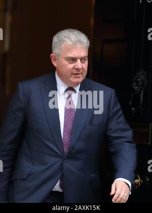 Londra, Regno Unito, 11th Feb 2020, Brandon Lewis in partenza da Downing Street dopo la riunione settimanale del Gabinetto. Foto Stock
