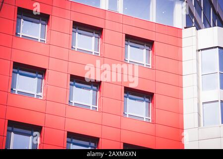 Astratto Sfondo Facciata Moderno Moderno Edificio Rosso Modernista Foto Stock