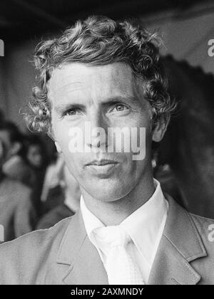 Festival internazionale di salto spettacolo CHIO Rotterdam; Johan Heins 13 agosto 1980 Foto Stock