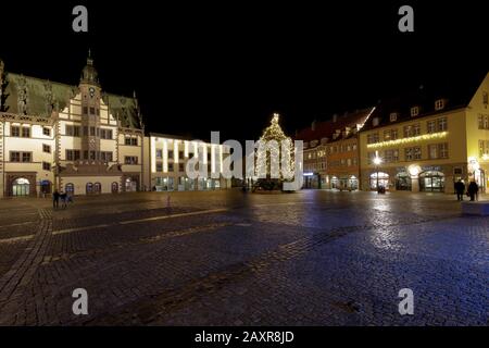 Municipio, Albero Di Natale, Facciata, Architettura, Sera, Schweinfurt, Franconia, Baviera, Germania, Europa Foto Stock