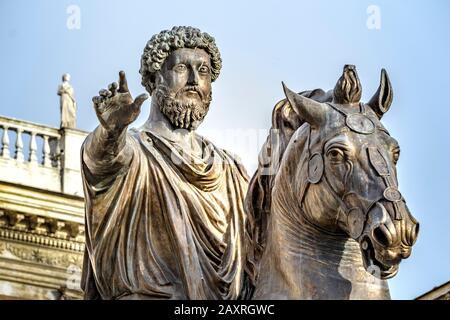 Statua Marc Aurel Capitol A Roma, Lazio, Italia Foto Stock