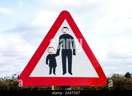 Attenzione ai bambini segno personalizzato, Inghilterra Foto Stock