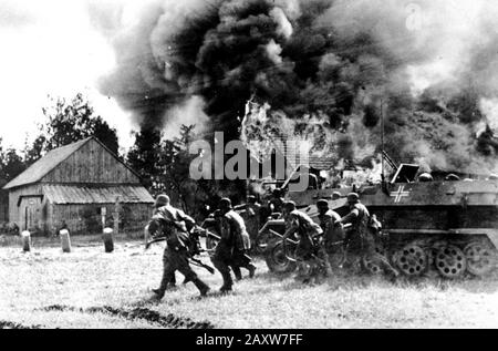 Operazione Barbarossa in rare immagini, 1941 Foto Stock