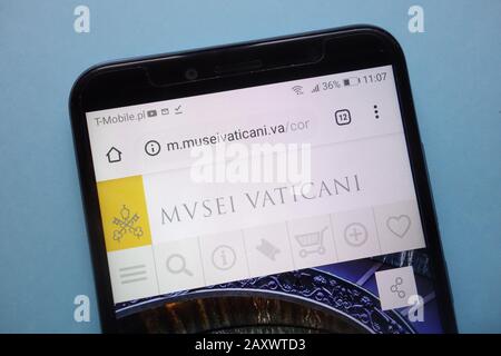 Il sito dei Musei Vaticani (Musei Vaticani) è visualizzato sullo smartphone Foto Stock