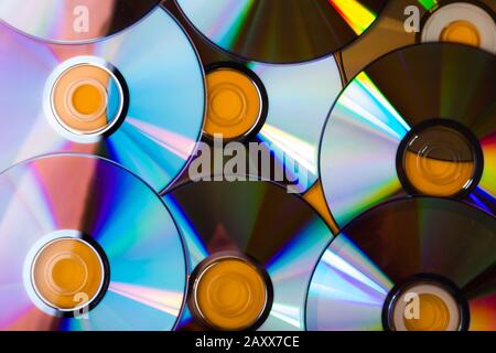 Sfondo colorato dello stack di CD Foto Stock