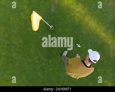 Il Golfer giocando a golf Foto Stock