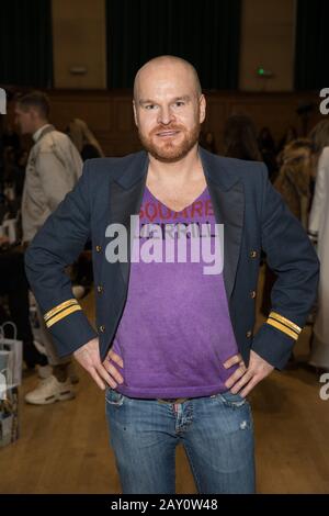 Londra, Regno Unito. 13th Feb, 2020. Philip Baldwin partecipa al Chanel Joan Elkayam AW20 Fashion Show presso Cecil Sharp House di Londra. Credit: Sopa Images Limited/Alamy Live News Foto Stock