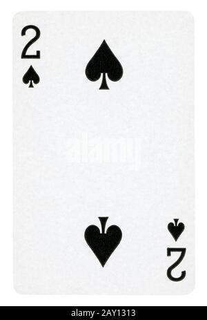 Due di picche Vintage carta da gioco - isolato su bianco (percorso di clipping incluso) Foto Stock