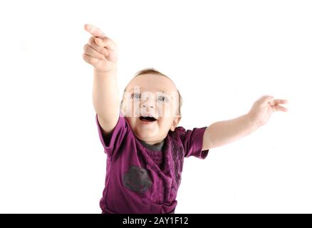 Giovane donna musulmana con piccolo bambino carino in armi Foto Stock