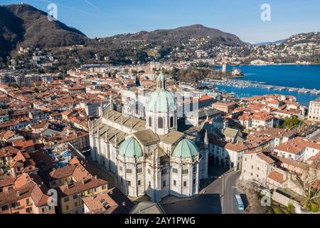 Cattedrale di Como e panoramica della città Foto Stock