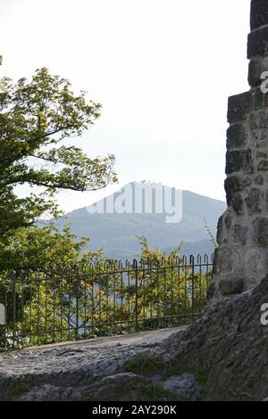 Castello-rovina Drachenfels, Siebengebirge, Koenigswin Foto Stock