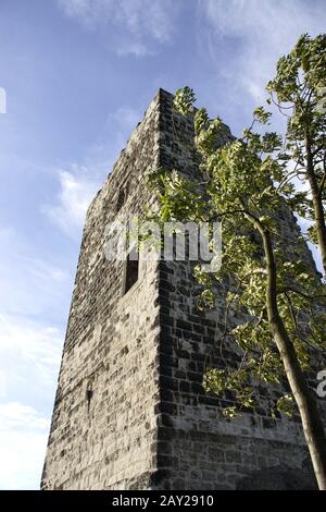 Castello-rovina Drachenfels, Siebengebirge, Koenigswin Foto Stock