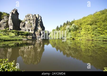 L'Externsteine, un mistico monumento-natura in Th Foto Stock