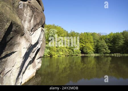 L'Externsteine, un mistico monumento-natura in Th Foto Stock