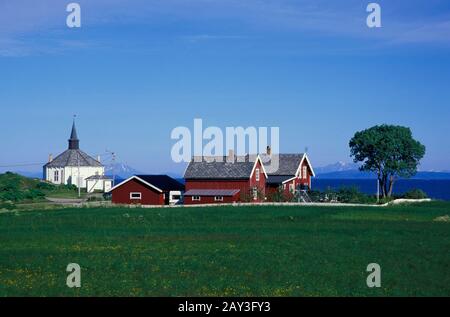 Chiesa di Dverbjerg, isola di Andoya, Vesteralen, Norvegia Foto Stock