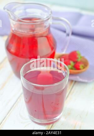 Succo di fragola Foto Stock