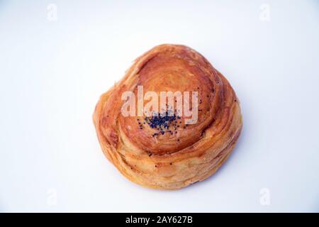 Gogal Cookie Azerbaigiano Tradizionale Su Pasqua Novruz . Pasticceria fresca Gogal isolato su sfondo bianco. Biscotto Azero Tradizionale. Foto Stock