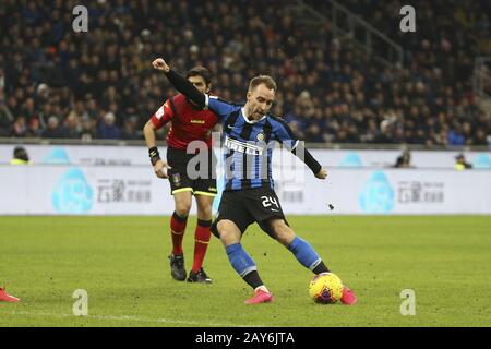 Milano, Italia. 12th Feb, 2020. Calcio, TIM CUP 2019-20 INTER vs NAPOLI 0-1 nella foto: Eriksen Credit: Agenzia fotografica indipendente/Alamy Live News Foto Stock