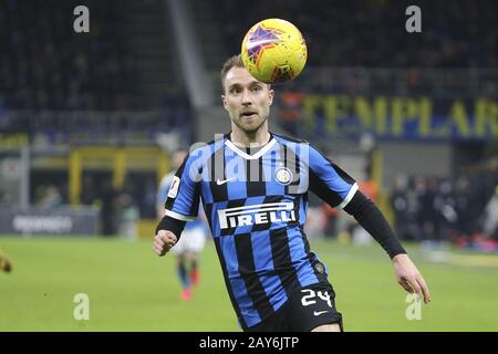 Milano, Italia. 12th Feb, 2020. Calcio, TIM CUP 2019-20 INTER vs NAPOLI 0-1 nella foto: Eriksen Credit: Agenzia fotografica indipendente/Alamy Live News Foto Stock