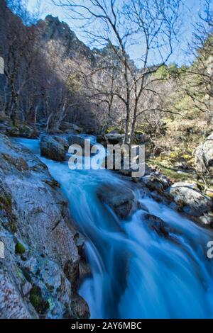 Valle de Loyoza en el Parque Nacional de Guadarrama. Cascada del Purgatorio. Madrid España Foto Stock