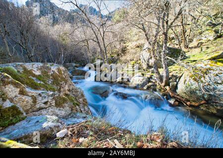 Valle de Loyoza en el Parque Nacional de Guadarrama. Cascada del Purgatorio. Madrid España Foto Stock